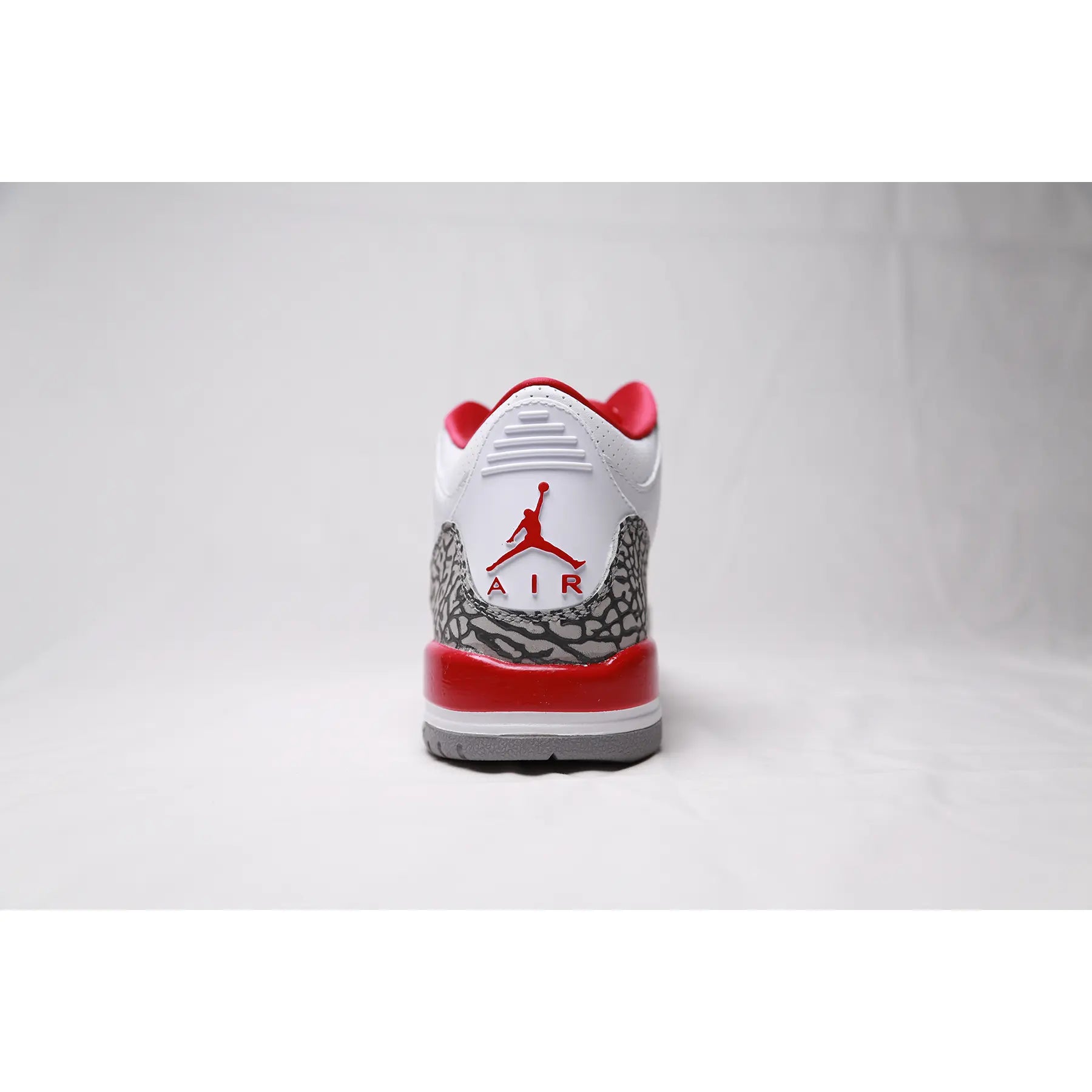 Air Jordan 3 Retro Cardinal Red